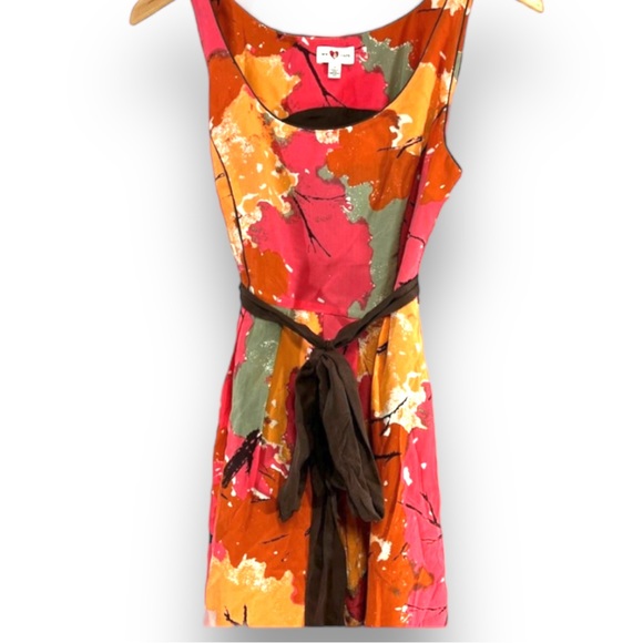 WE LOVE VERA  Silk Floral scoop neck sleeveless dress SZ 2 - Picture 3 of 9